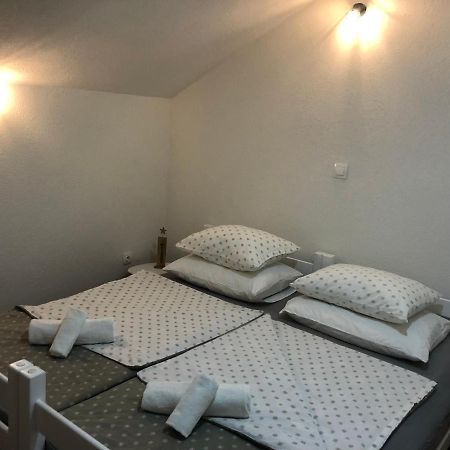 Apartmani Kaic 리브노 외부 사진