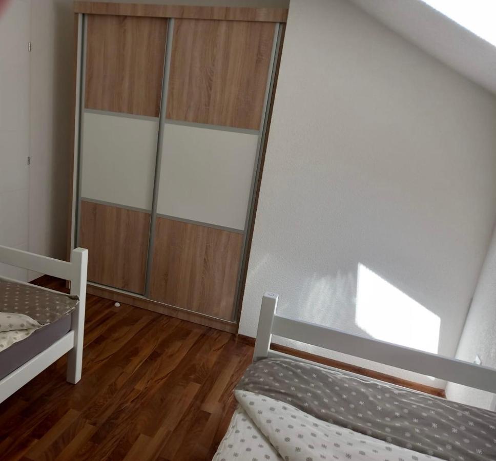 Apartmani Kaic 리브노 외부 사진